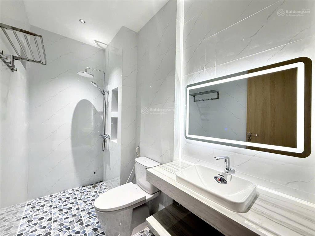 Bán nhà mỹ gia gói 5 thái hưng nha trang có thang máy sẵn dòng tiền 35tr/tháng