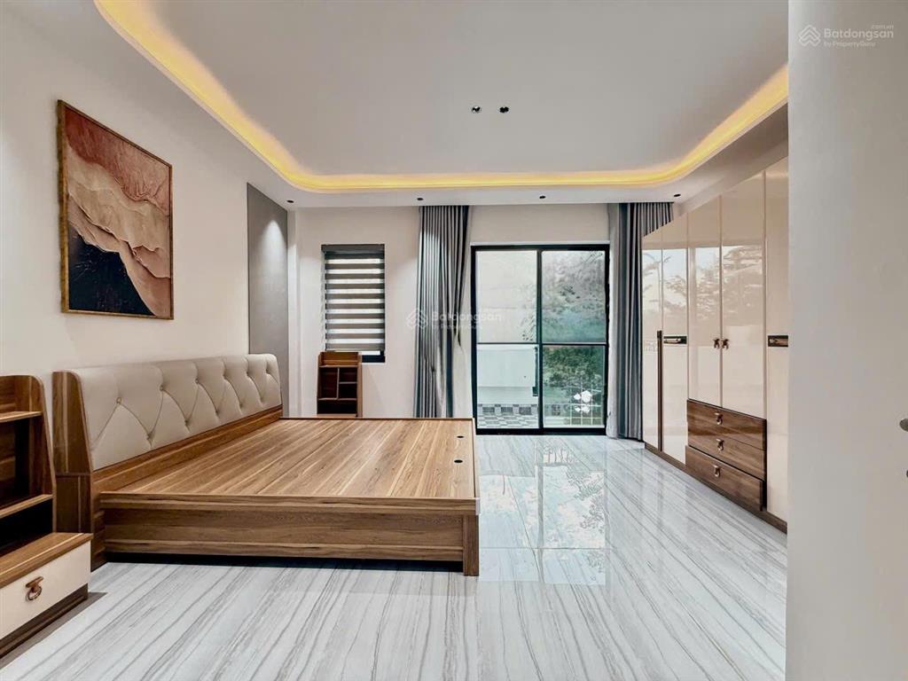 Bán nhà mỹ gia gói 5 thái hưng nha trang có thang máy sẵn dòng tiền 35tr/tháng