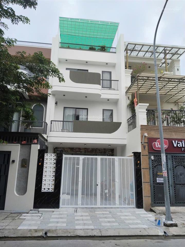 Bán nhà mỹ gia gói 5 thái hưng nha trang có thang máy sẵn dòng tiền 35tr/tháng