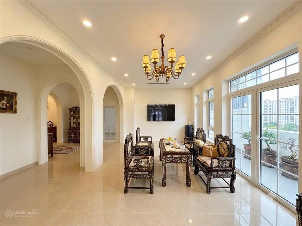 Bán biệt thự vcn phước hải nha trang mới full nội thất sẵn dòng tiền 75tr/tháng