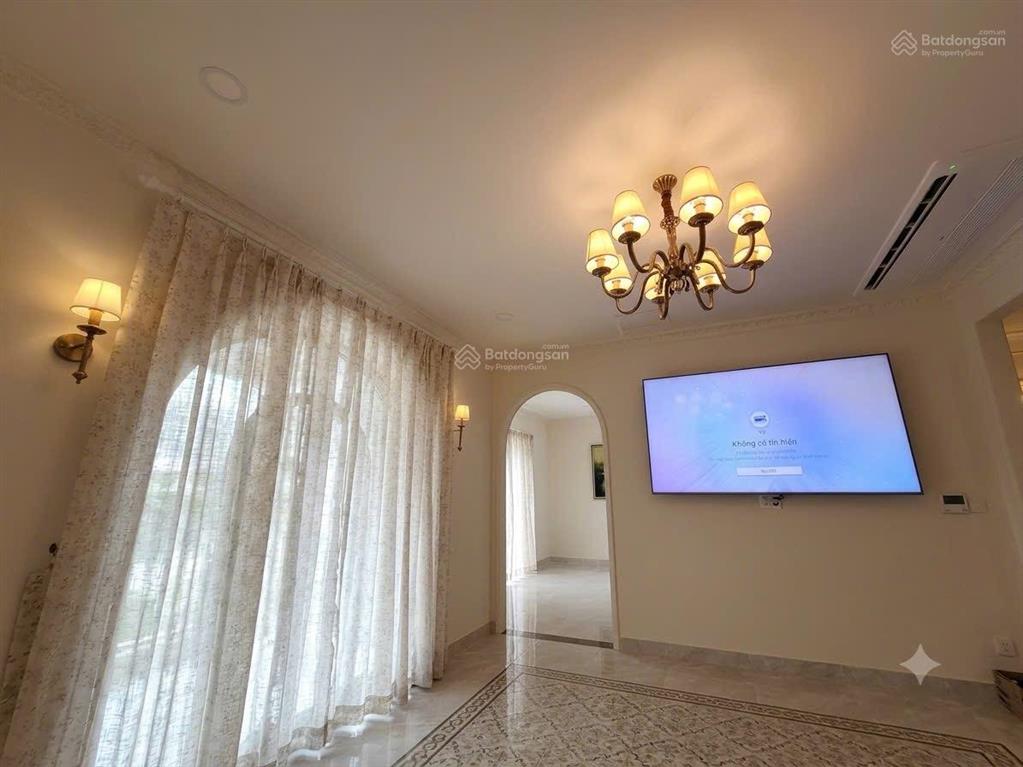 Bán biệt thự vcn phước hải nha trang mới full nội thất sẵn dòng tiền 75tr/tháng