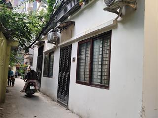 Giảm sâu bán gấp!!! nhà phạm văn đồngmai dịch, ngõ thông, rộng, gần phố,