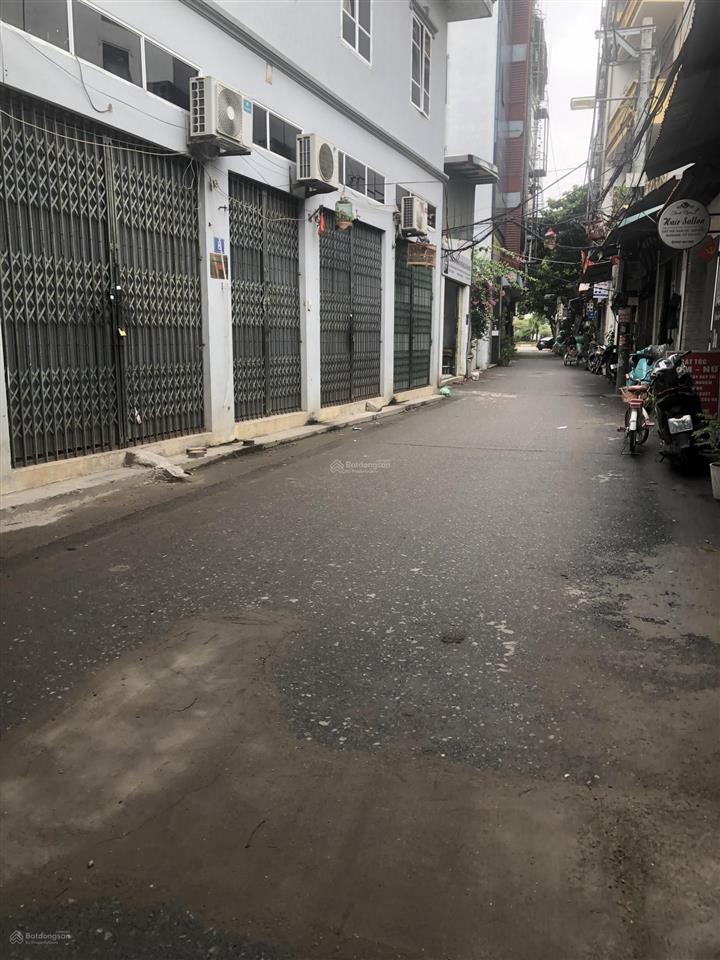 Bán gấp, rất gấp! nhà cầu diễn  văn tiến dũng, ô tô vào, kinh doanh, ngõ thông tứ tung