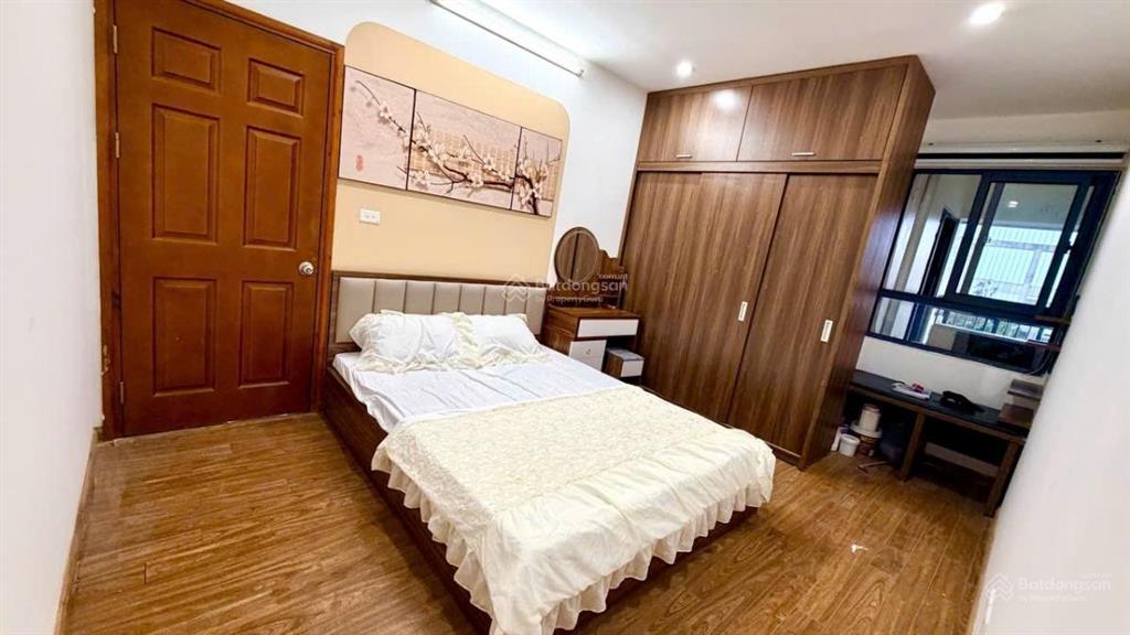 Bán gấp cc 3pn, 3wc, 80m2 tại nguyễn ngọc vũ  trung hòa, cầu giấy