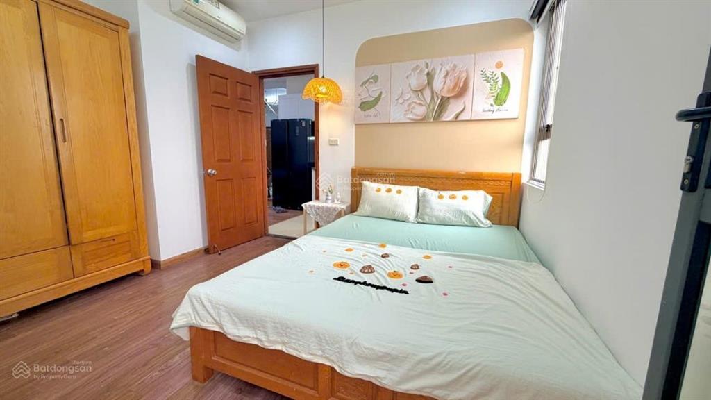 Bán gấp cc 3pn, 3wc, 80m2 tại nguyễn ngọc vũ  trung hòa, cầu giấy