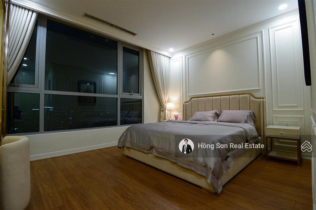 Bán căn hộ 3pn 128m² giá rất tốt đã có sổ,  0922 565 ***