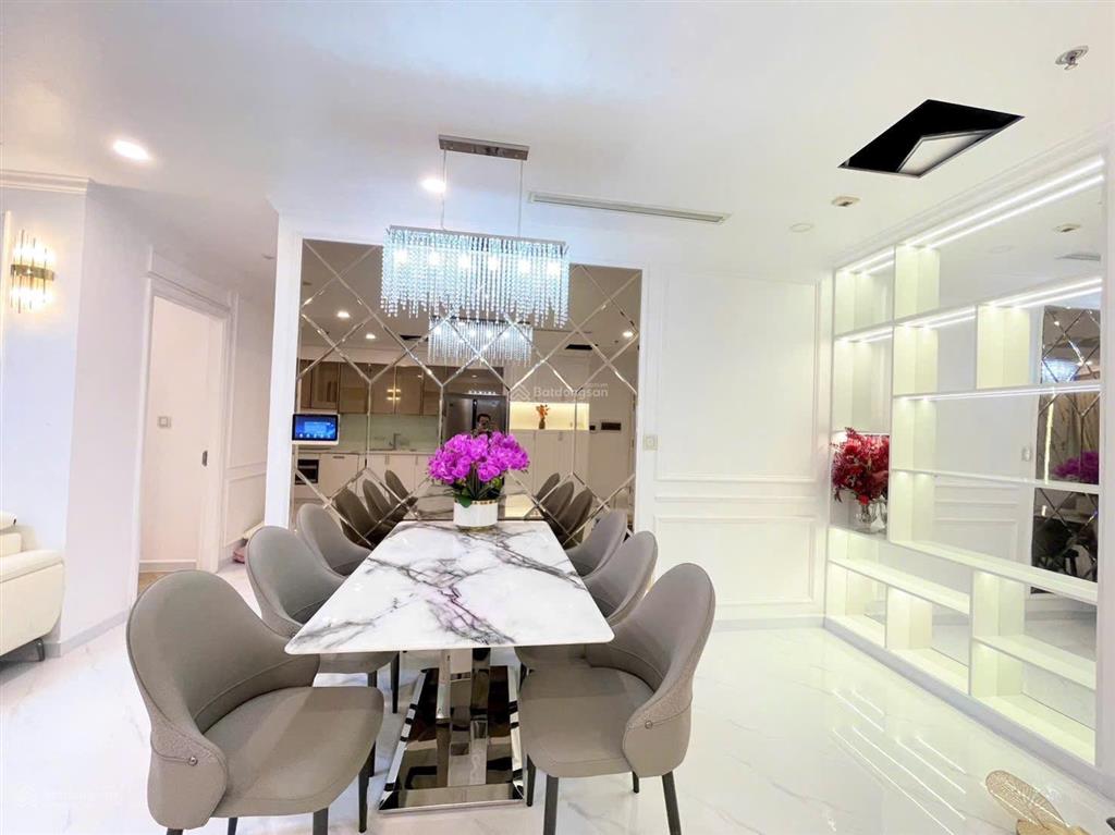 Bán căn hộ 3pn cao cấp 108m² view sông & landmark 81  căn góc, full nội thất  giá 15 tỷ