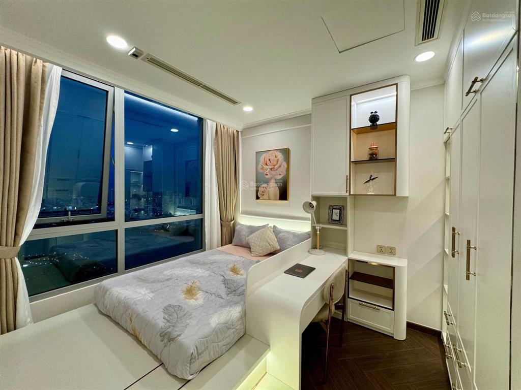 Bán căn hộ 4pn siêu rộng vinhomes central park  sổ sẵn  view sông/bitexco đắt giá  giá tốt năm