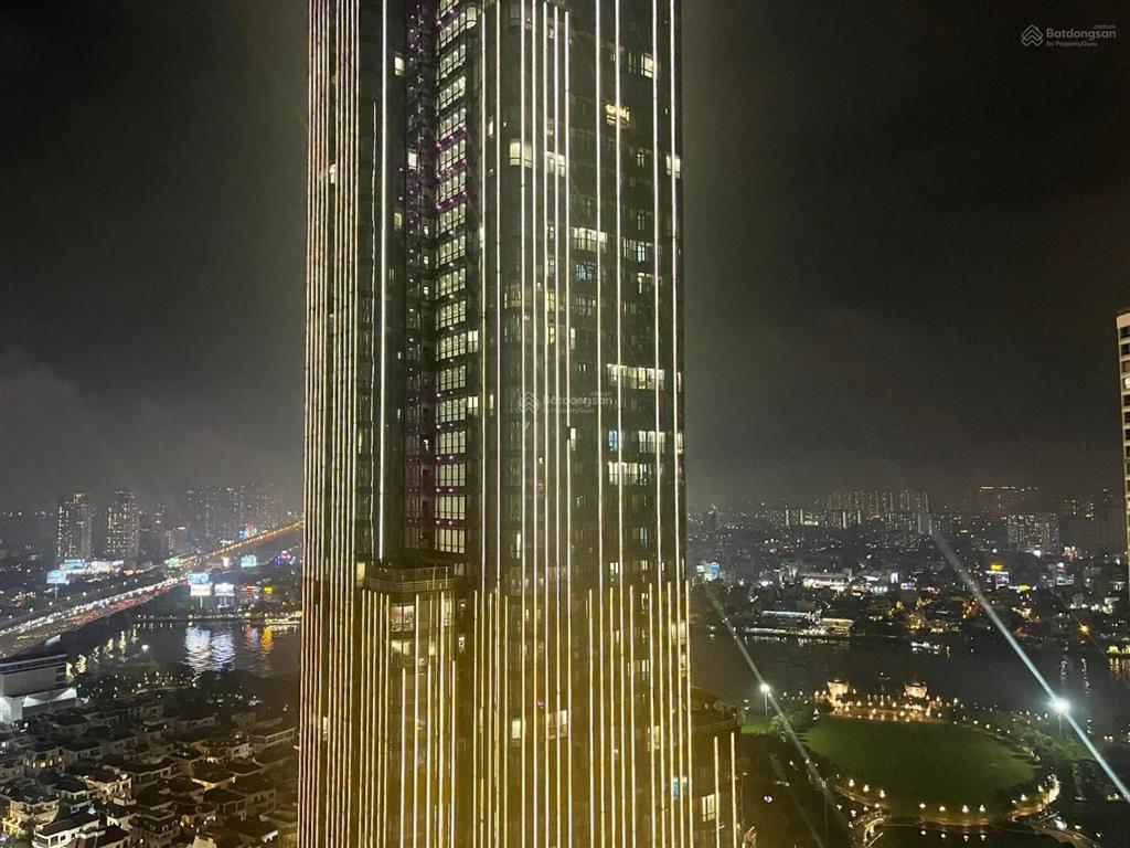 Siêu phẩm 3pn, dt 126m²  full nội thất indochine mới 100%  view công viên & landmark 81 cực đỉnh