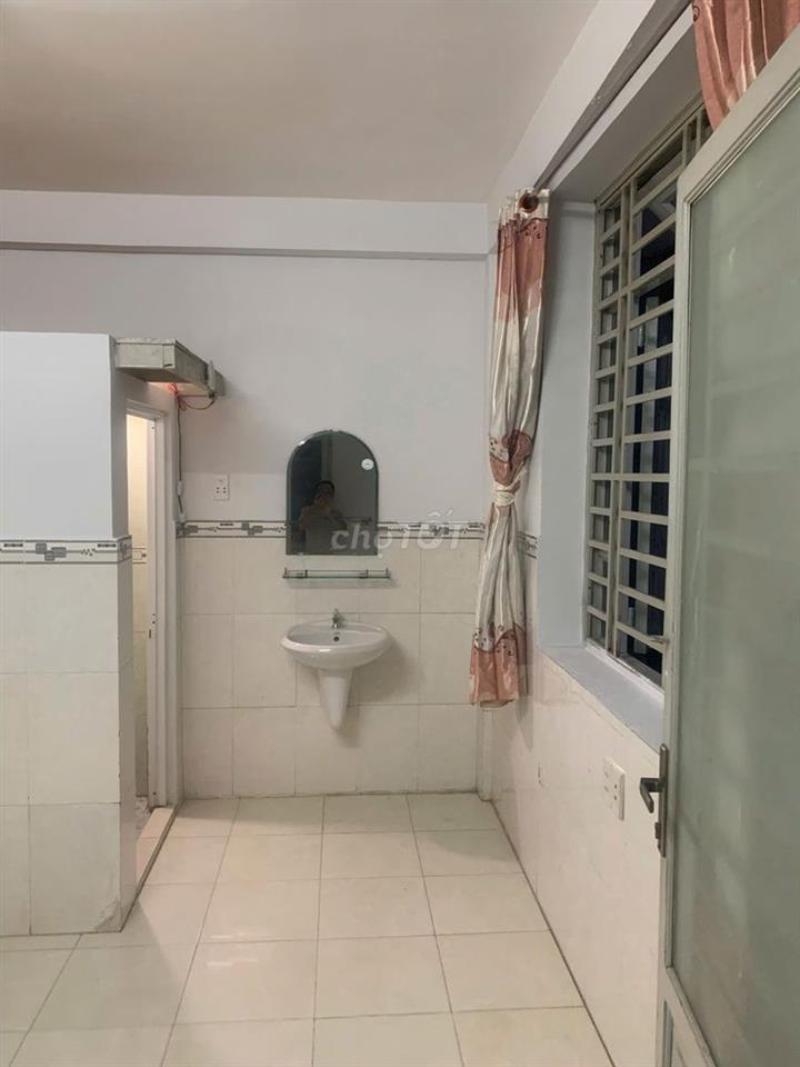 Phòng trọ 25m2 gần chợ Phạm Văn Hai, Q.Tân Bình