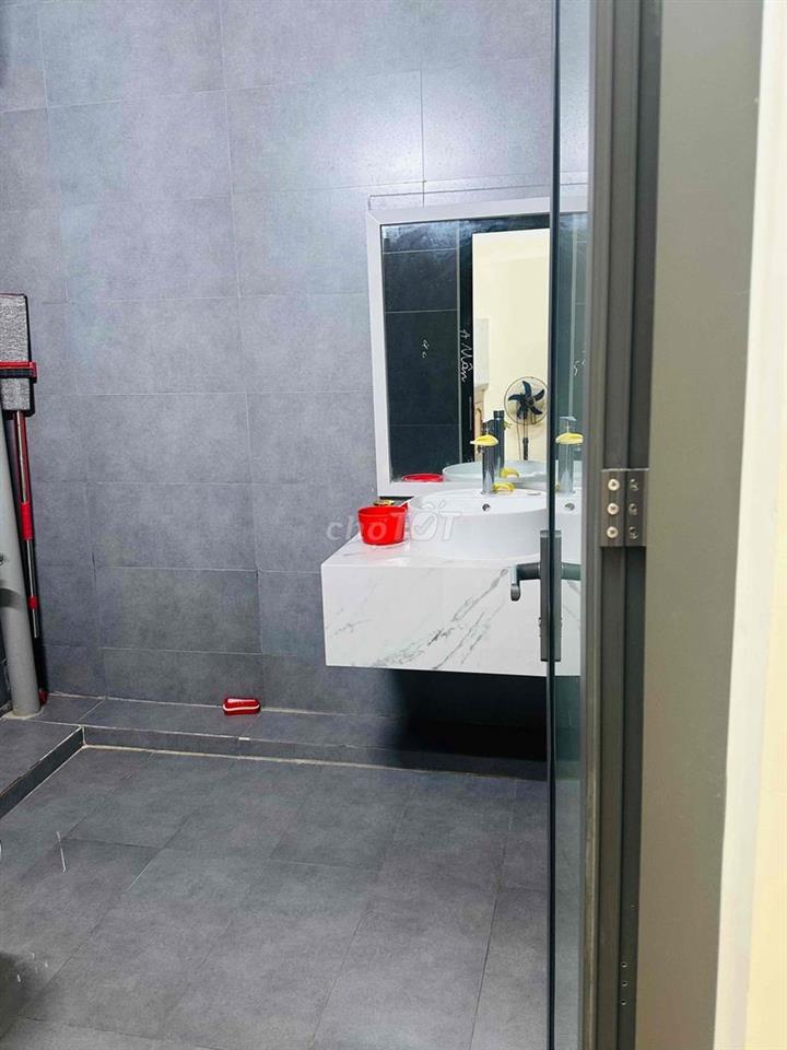 phòng cao cấp gần cầu rồng gần biển