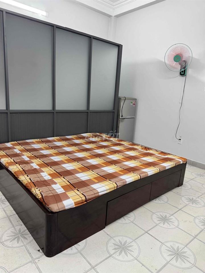 Cho Thuê Nguyên Tầng 2 hẽm 72 Phan Đăng Lưu