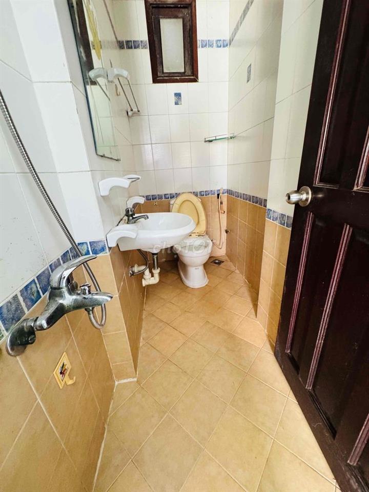 Nhà nguyên căn cho thuê Q8