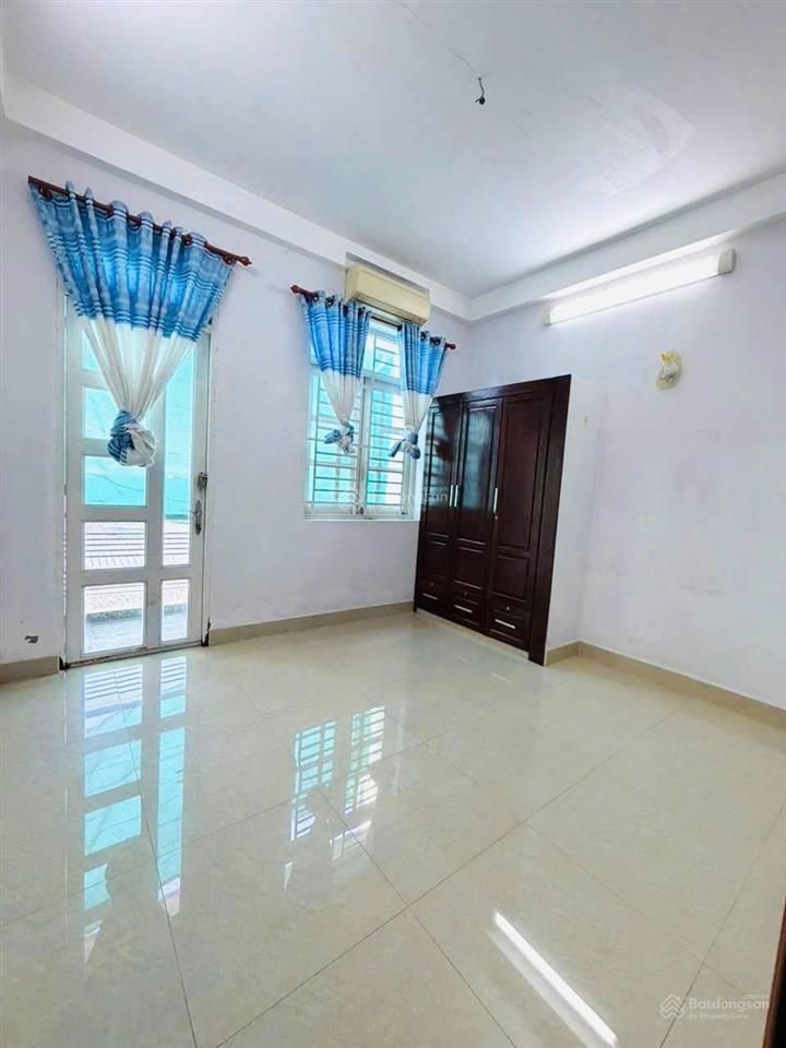 Cho thuê mhà nguyên căn 53m2 x 4 tầng tại minh khai, hà nội