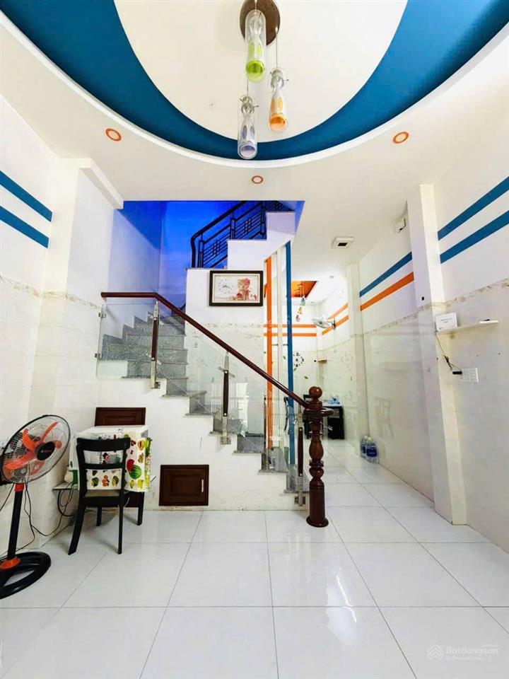 Cho thuê mhà nguyên căn 53m2 x 4 tầng tại minh khai, hà nội