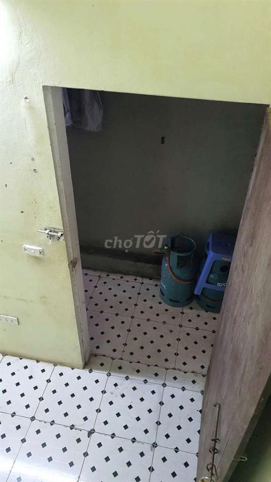 phòng trọ cách cầu tó 300m