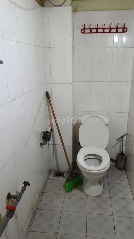 phòng trọ cách cầu tó 300m