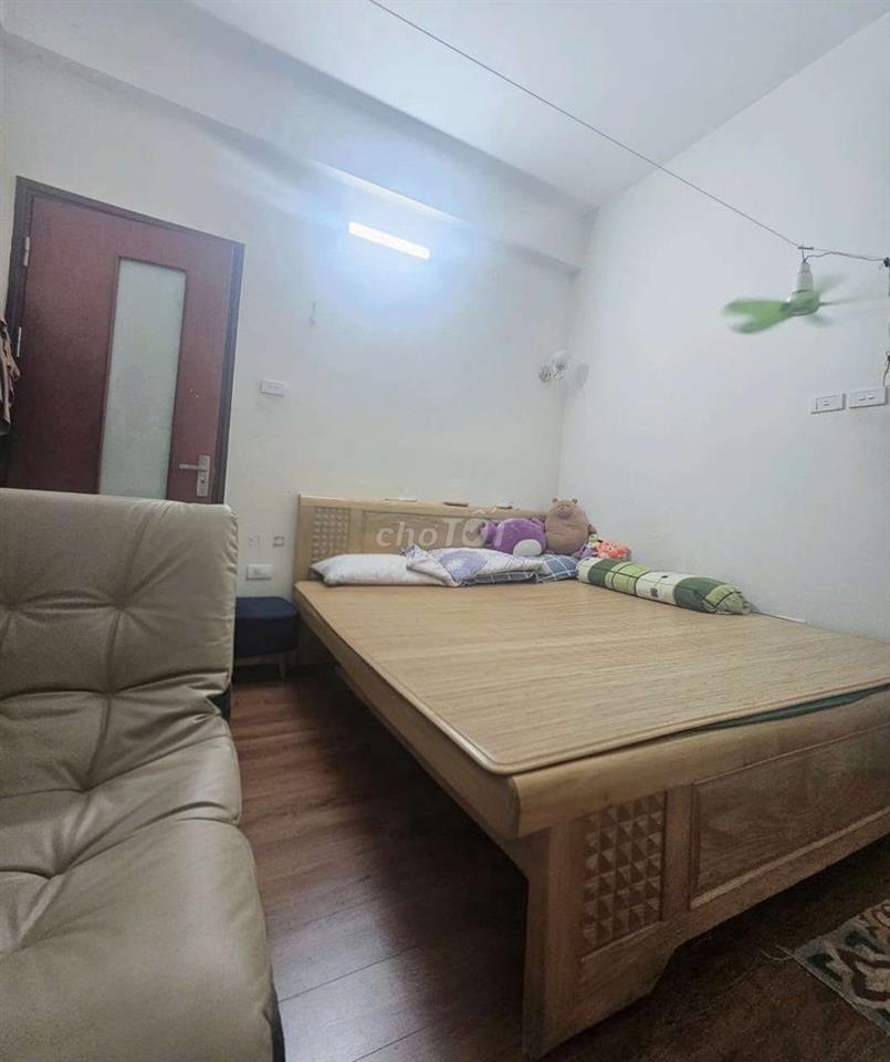 Bán chung cư 2 ngủ 2 wc 65m2