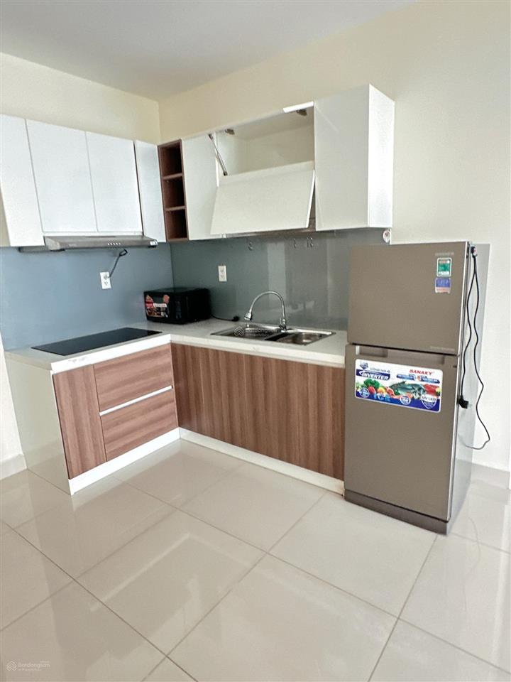 Cho thuê căn hộ 2pn, 2wc, giá tốt tại chung cư goldora plaza, 68m2