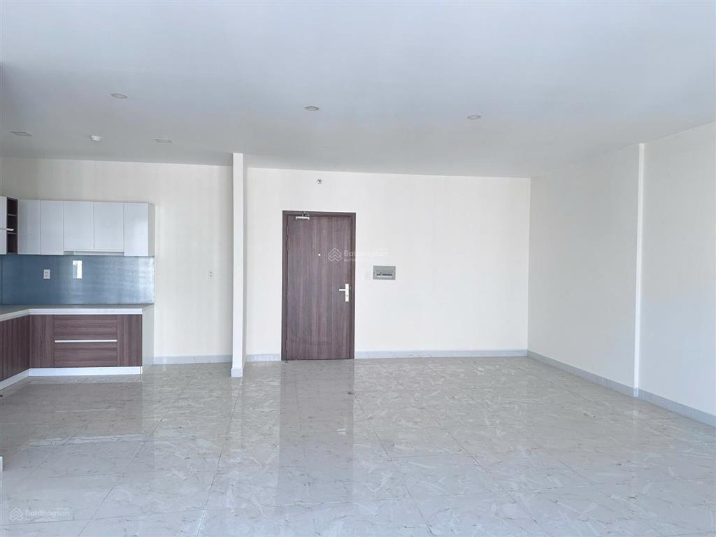 Bán cc 3pn, 2wc ở goldora plaza, 7 tỷ, 153m2 giá siêu hời