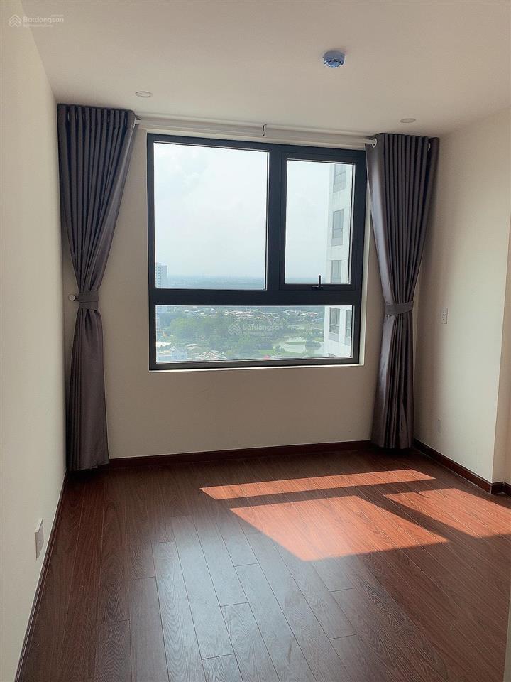 Bán căn hộ cc goldora plaza, 4,2 tỷ, 74m2, 3pn, 2wc