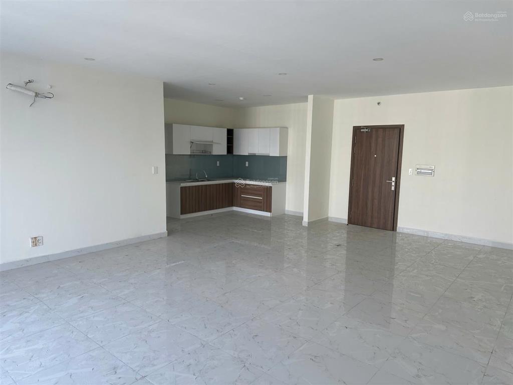 Bán cc 3pn, 2wc ở goldora plaza, 7 tỷ, 153m2 giá siêu hời