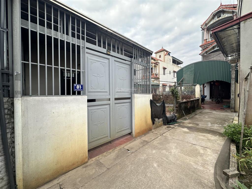 Chính chủ bán nhà 1 tầng có 2 mặt thoáng gần chợ vĩnh lộc, thường tín. ô tô đỗ cửa. nhỉnh 3 tỷ.sdcc