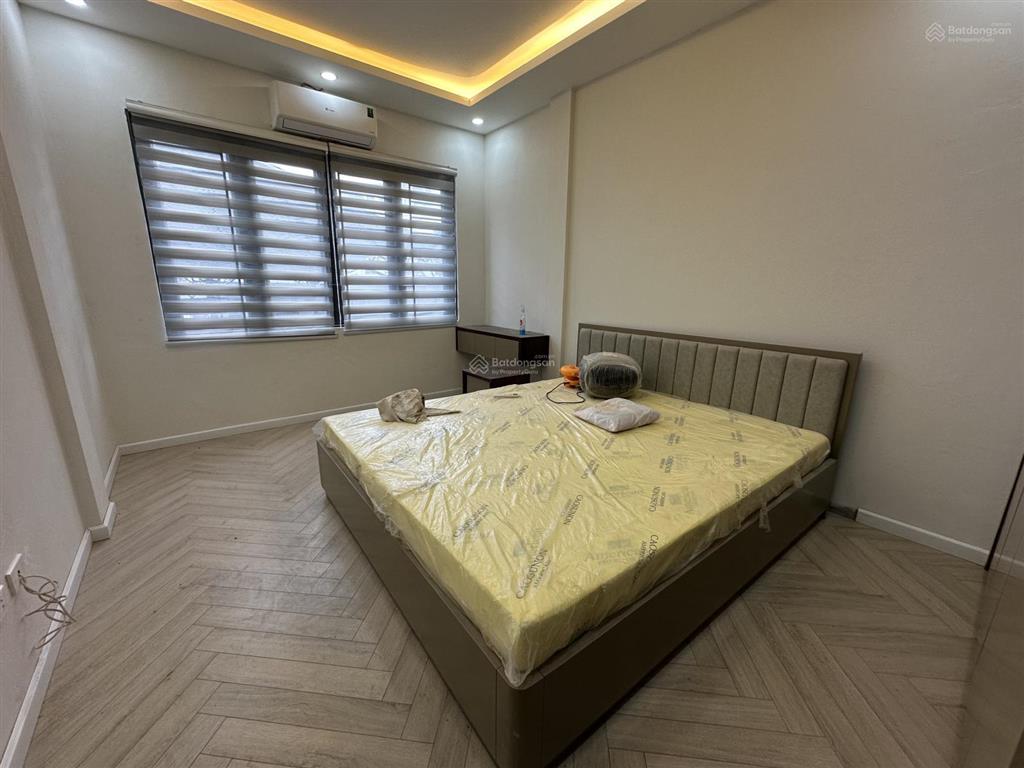 Giá bán 2,9x tỷ. nhà 40m, 3 tầng full nội thất tại cầu vượt thường tín. đường ô tô tải chạy quanh