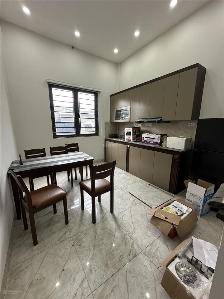 Chỉ 2,95 tỷ sở hữu ngay nhà 3,5 tầng, 40m2, full nội thất tại liên phương, thường tín. đường ô tô