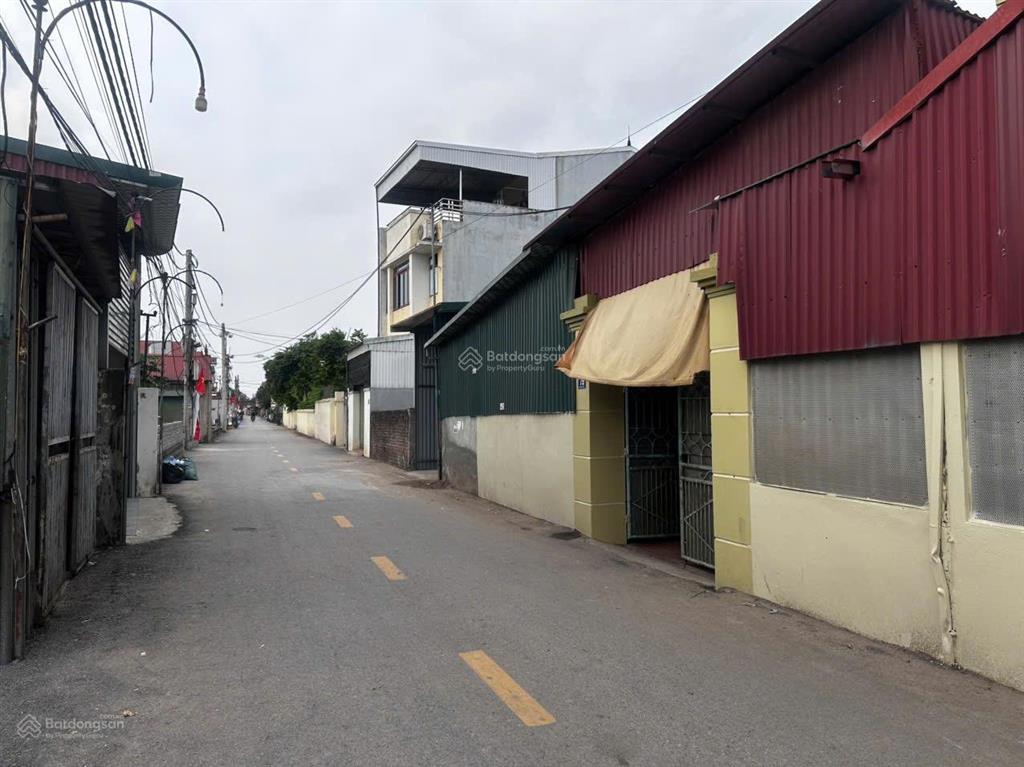 Chính chủ bán 60m đất chương dương, thường tín. ô tô đỗ cửa. đầy đủ tiện ích, trường học, chợ...