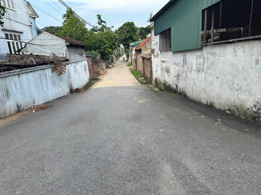 Chỉ 3 tỷ sở hữu ngay nhà 45,5m2 ô tô đỗ cửa tại thượng phúc, hn. cách ql1a, đường 120m của vin 400m