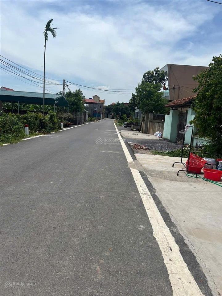200m2 full thổ cư view sân golf châu ninh lô đẹp đón sóng đầu tư