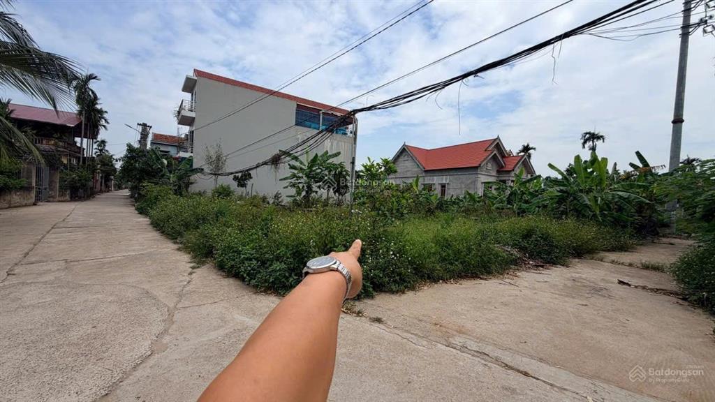 2 mặt tiền 469,5m2 full thổ cư lô đất đẹp trung tâm khoái châu, hưng yên