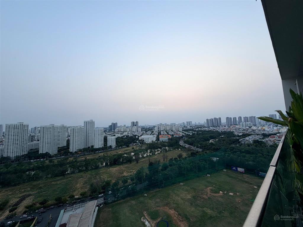 Cần bán ch green valley 120m2 view sân golf, giá chỉ 9.9 tỷ  0842 111 ***