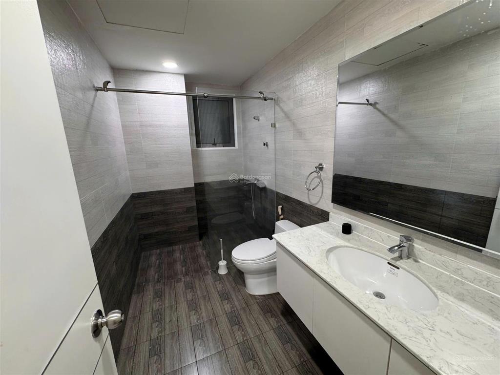 Bán gấp ch happy valley 103m2  giá hời khu 8,5 tỷ.  0842 111 *** em dịu