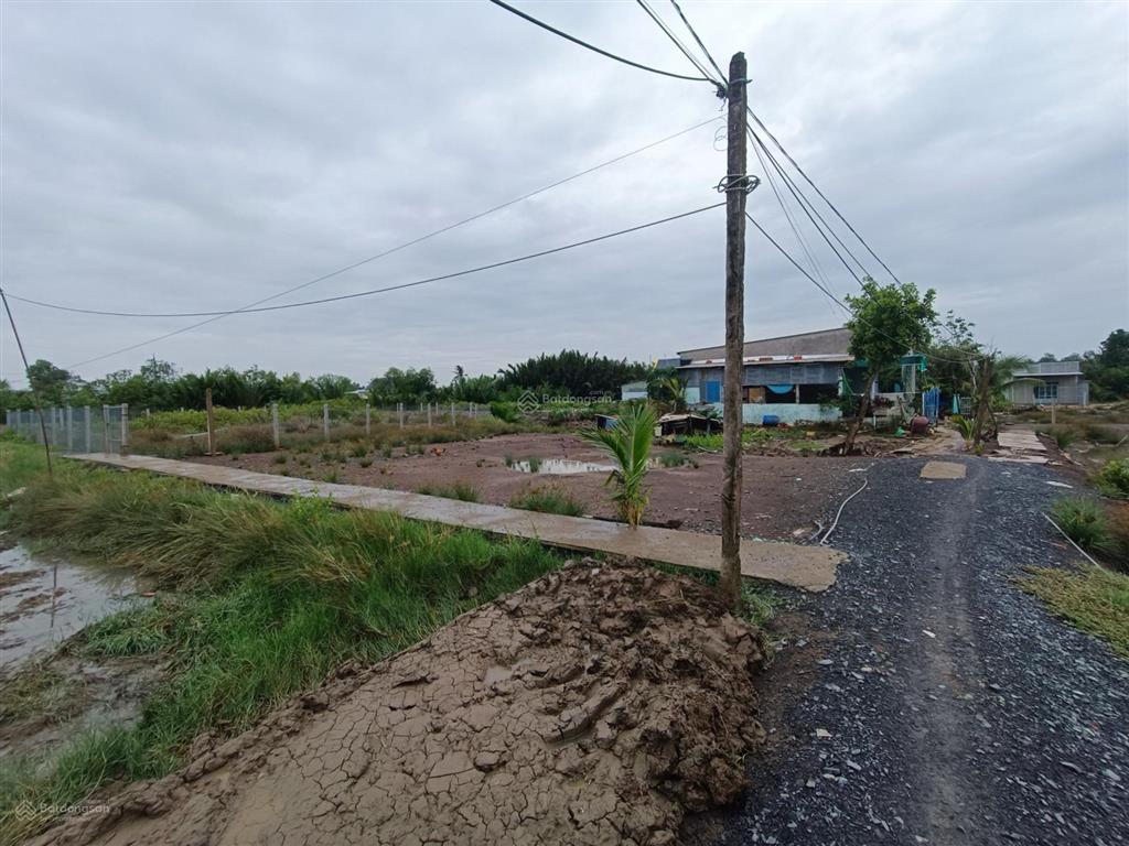 1.711m mt 32m, phước lại, cần giuộc chỉ 2,2 tỷ.