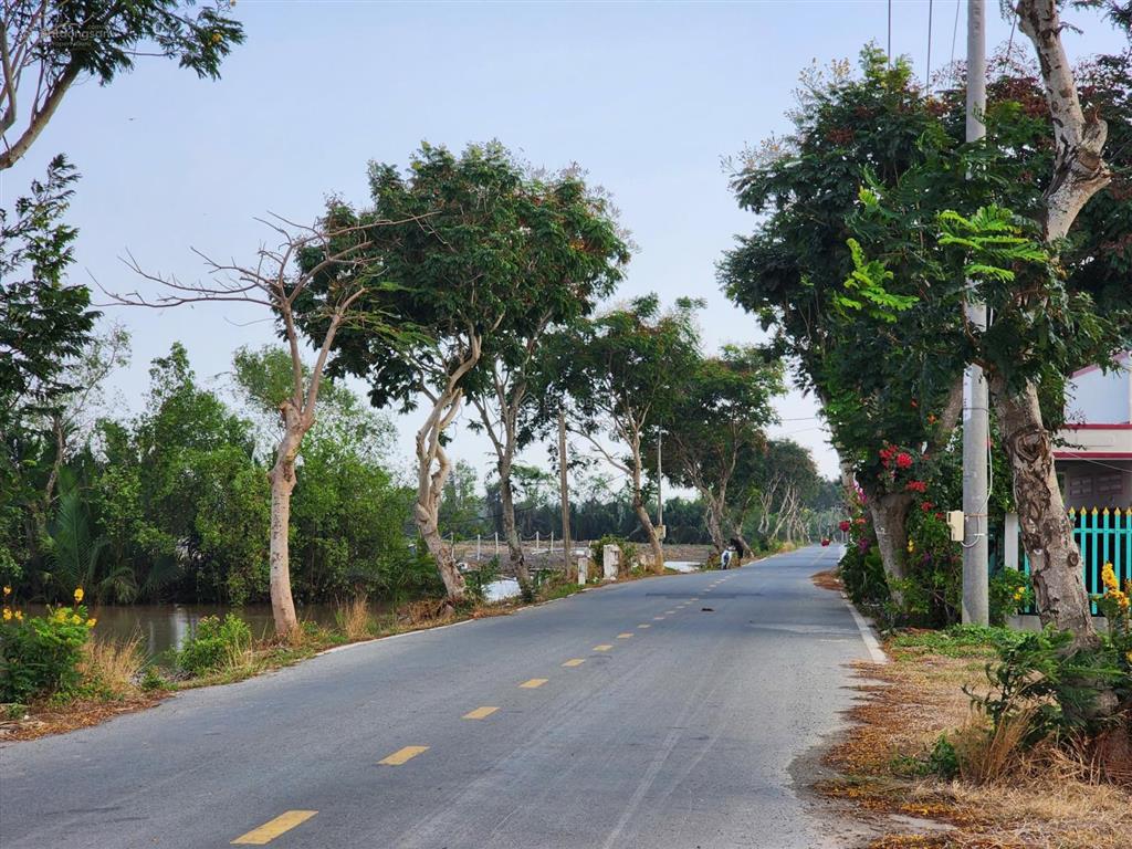 Bán gấp kho, nhà xưởng tại lý nhơn, cần giờ, 17,5 tỷ, 1800m2 đẹp, nhiều tiện ích