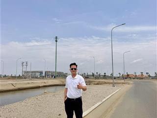 Đất nền bán tại duyên hải, 93 tỷ, 3000m2, mặt tiền 25m, pháp lý đầy đủ