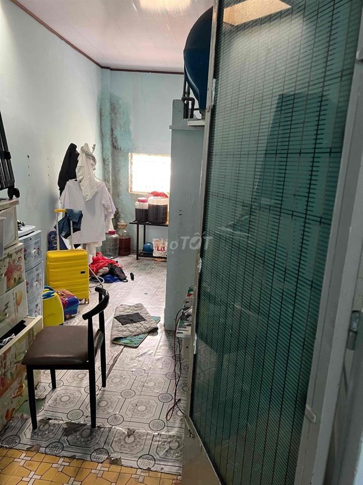 nguyên căn cách mạng tháng 8(3x18)1t1lung 1lầu 2p2wc