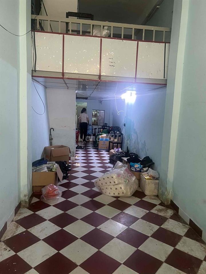 nguyên căn cách mạng tháng 8(3x18)1t1lung 1lầu 2p2wc
