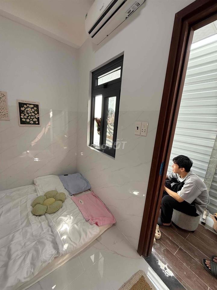 P mới 100% ở Vườn Lài giáp Gò Vấp, 3tr2-3tr9 csổ ban công k gác-có gác