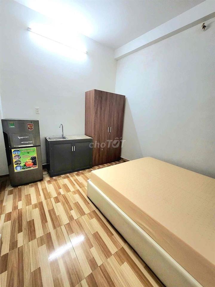 Studio cách IUH Nguyễn Văn Dung 900m 3tr8-3tr9
