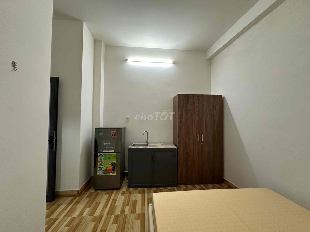 Studio cách IUH Nguyễn Văn Dung 900m 3tr8-3tr9