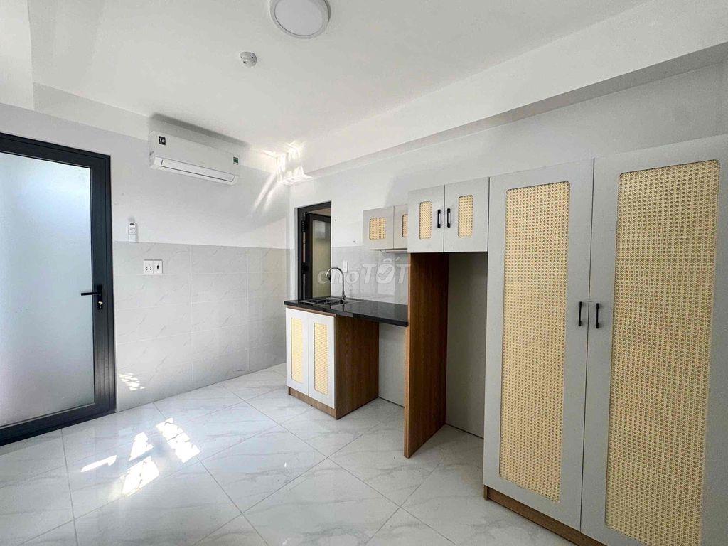 Studio gần đại học NTT 3tr8 cs trời, 4tr5 kiot