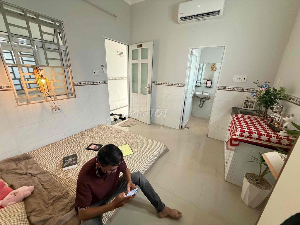 Studio ở Nguyễn Văn Lượng từ 3tr7-3tr9 máy lạnh+ tủ