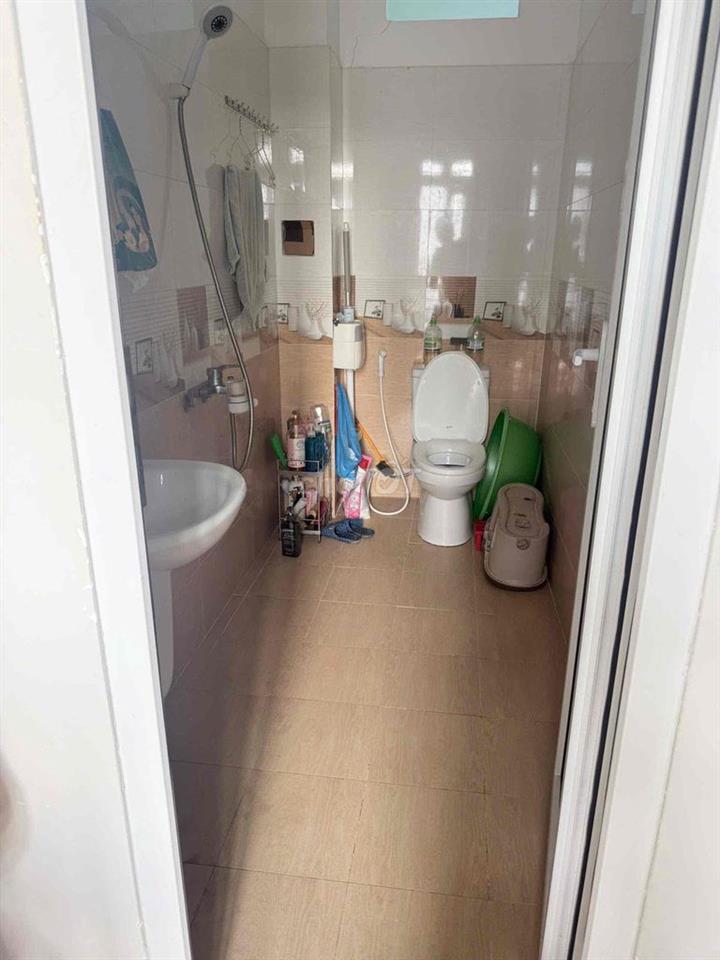 Nhà nguyên căn 5x10 3 PN-4WC 12tr