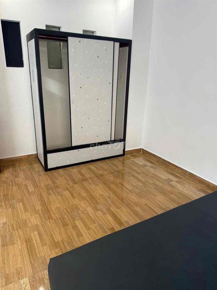 Studio 45m2 Full nội thất máy giặt riêng 1PN tách bếp