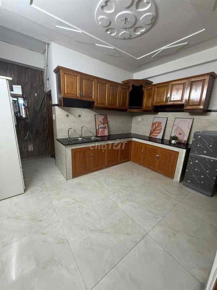 Studio 45m2 Full nội thất máy giặt riêng 1PN tách bếp