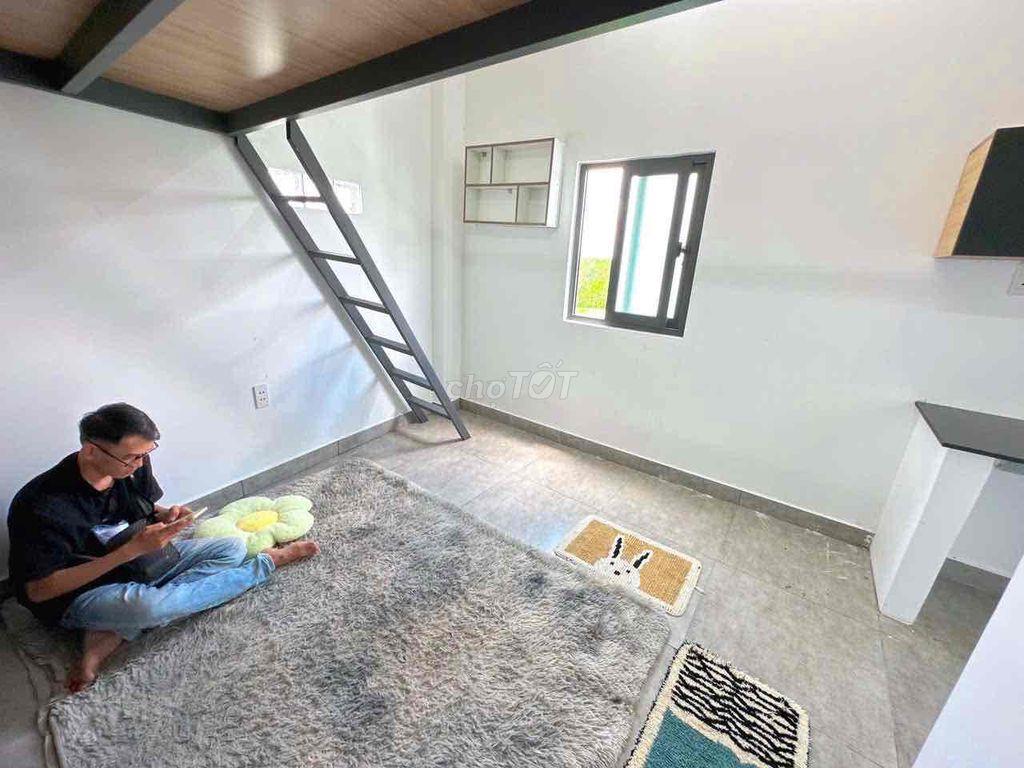 P Full nthat cửa sổ ban công 3tr9-4tr6