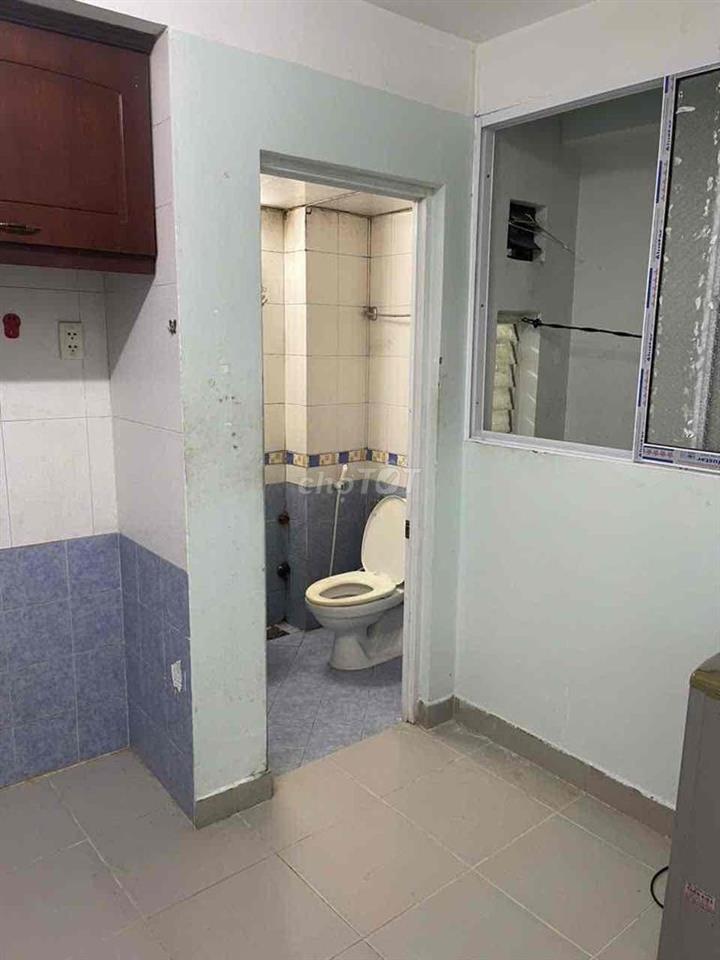 Phòng cho thuê 242/7/46 Nguyễn Thiện Thuật, phường 3 quận 3.